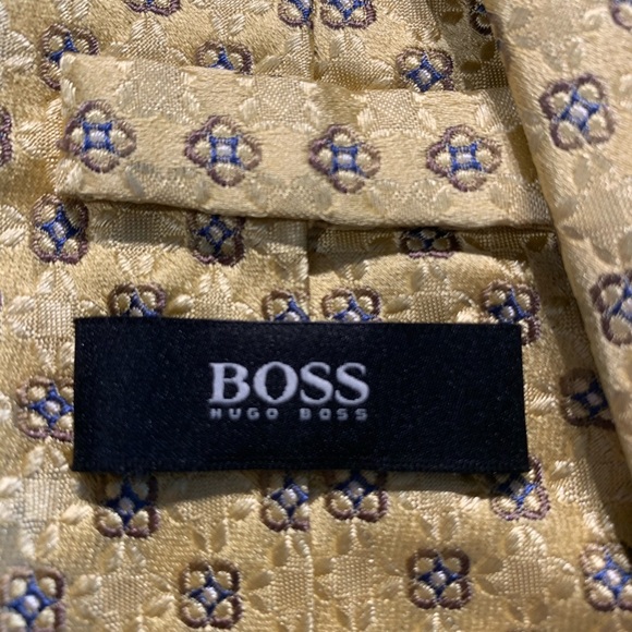 Hugo Boss Tie - Picture 4 of 5